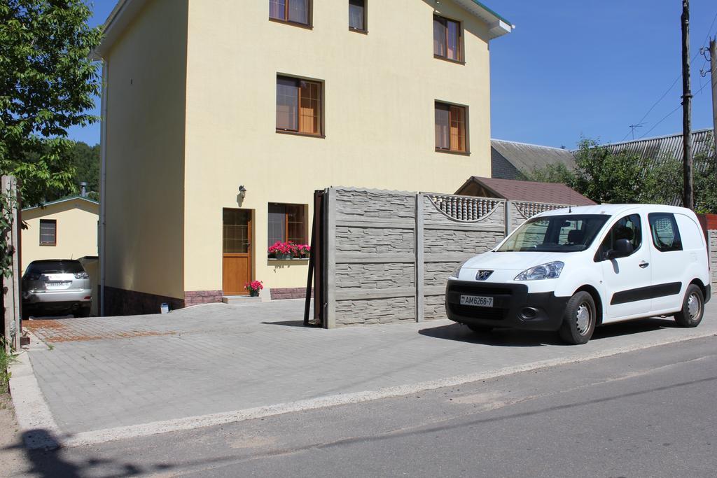 Raubichi Hotel Экстерьер фото